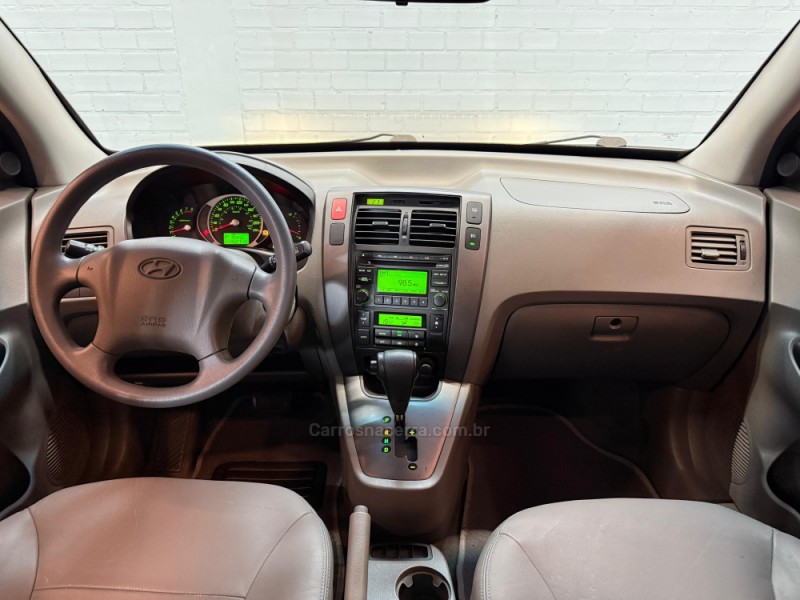 TUCSON 2.0 MPFI GLS 16V 143CV 2WD FLEX 4P AUTOMÁTICO - 2013 - CAXIAS DO SUL