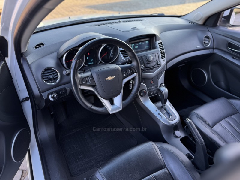 CRUZE 1.8 LT SPORT6 16V FLEX 4P AUTOMÁTICO