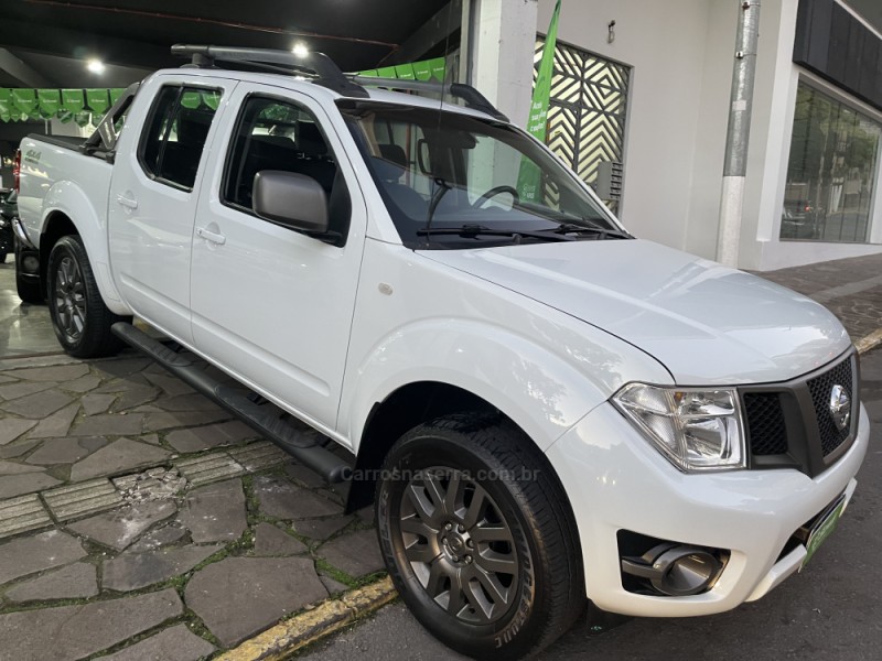 FRONTIER 2.5 SL 4X4 CD TURBO ELETRONIC DIESEL 4P AUTOMÁTICO - 2016 - BENTO GONçALVES