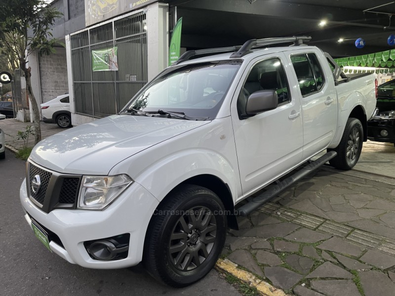 FRONTIER 2.5 SL 4X4 CD TURBO ELETRONIC DIESEL 4P AUTOMÁTICO - 2016 - BENTO GONçALVES