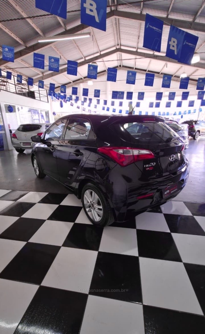 HB20 1.0 COMFORT 12V FLEX 4P MANUAL - 2015 - MONTENEGRO