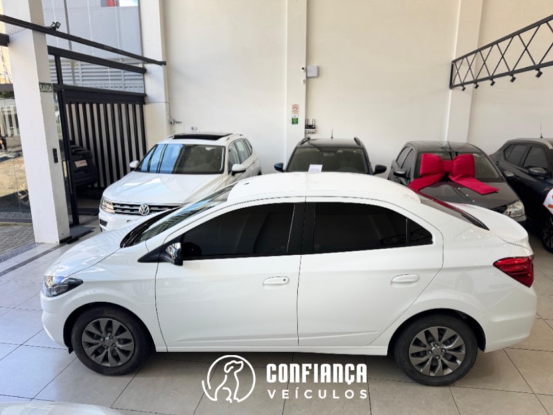 ONIX 1.0 JOY PLUS BLACK 8V FLEX 4P MANUAL - 2021 - BENTO GONçALVES
