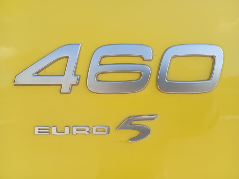FH 460 GLOBETROTTER 6X2 - 2012 - FARROUPILHA