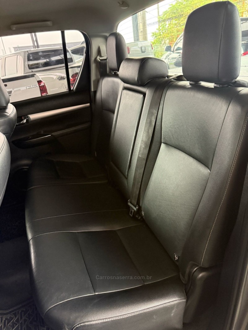 HILUX 2.8 SRV 4X4 CD 16V DIESEL 4P AUTOMÁTICO - 2017 - PAROBé
