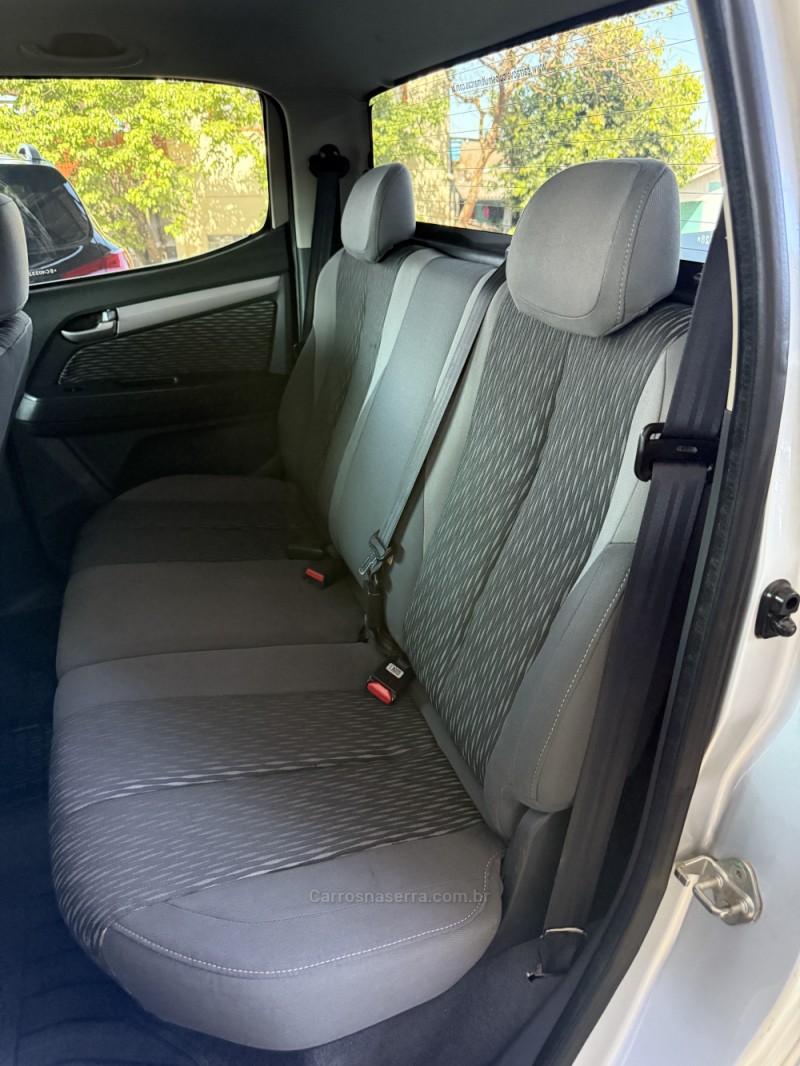 S10 2.8 LT 4X4 CD 16V TURBO DIESEL 4P AUTOMÁTICO - 2014 - PAROBé