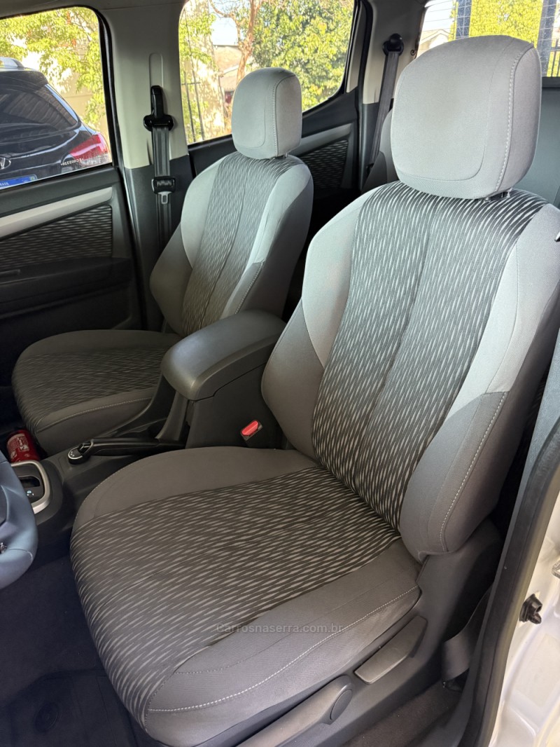 S10 2.8 LT 4X4 CD 16V TURBO DIESEL 4P AUTOMÁTICO - 2014 - PAROBé