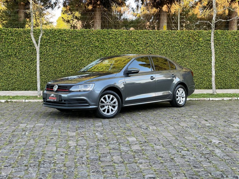 JETTA 1.4 16V TSI TRENDLINE GASOLINA 4P TIPTRONIC - 2017 - FARROUPILHA