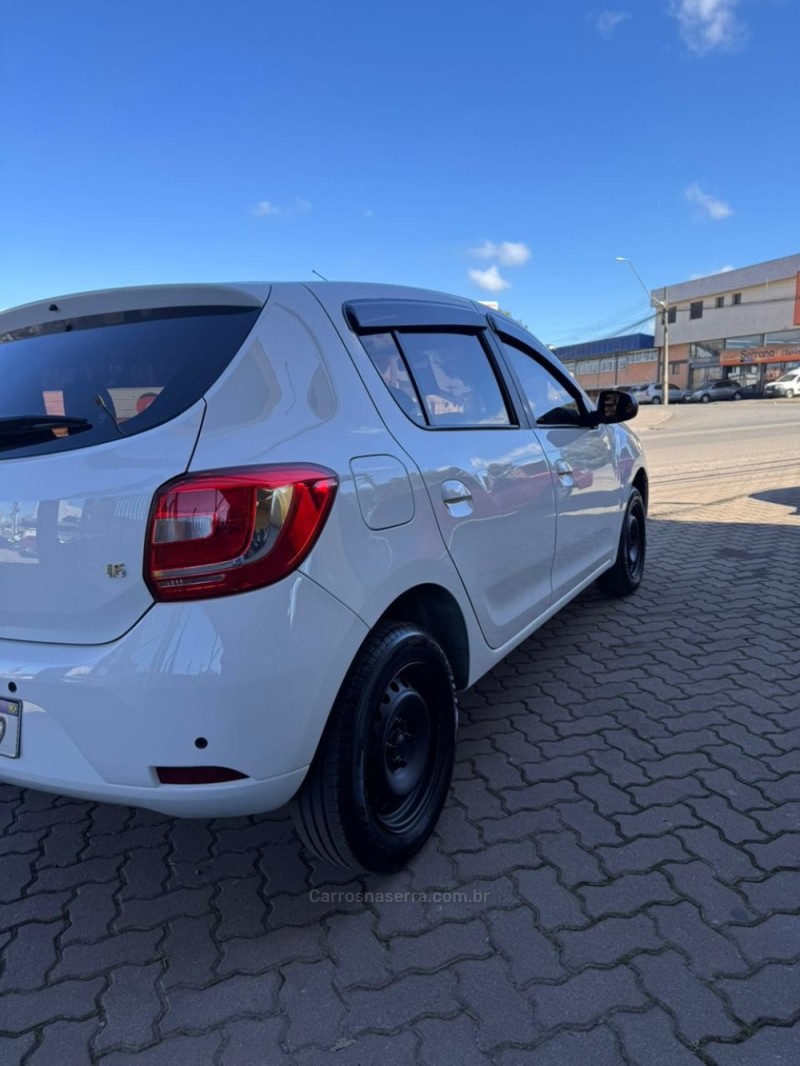SANDERO 1.6 EXPRESSION 8V FLEX 4P MANUAL - 2016 - CAXIAS DO SUL