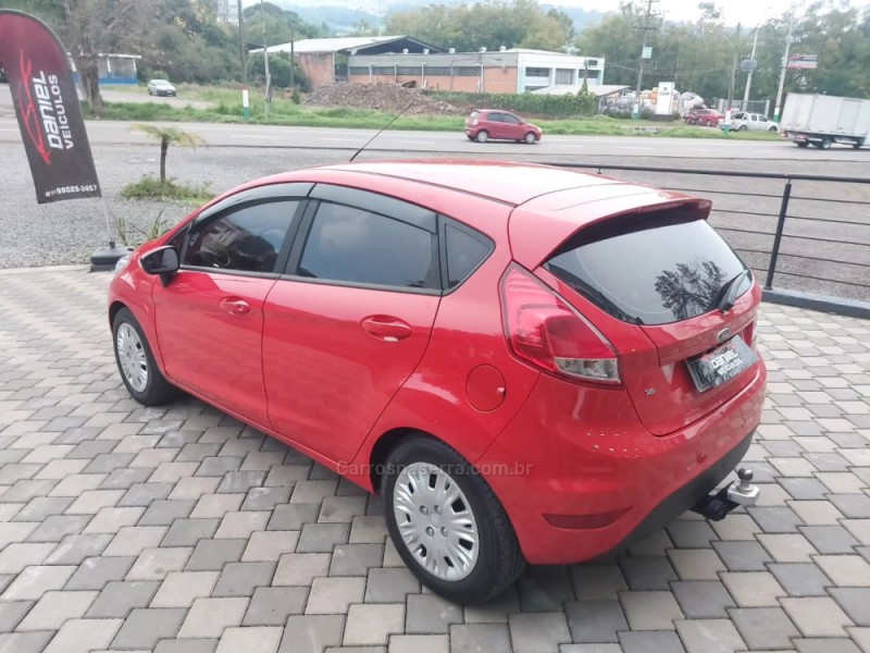 FIESTA 1.5 SE HATCH 16V FLEX 4P MANUAL - 2017 - ENCANTADO