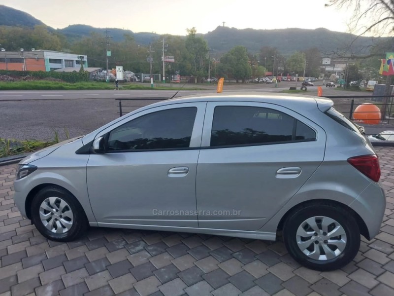 ONIX 1.0 MPFI LT 8V FLEX 4P MANUAL - 2019 - ENCANTADO