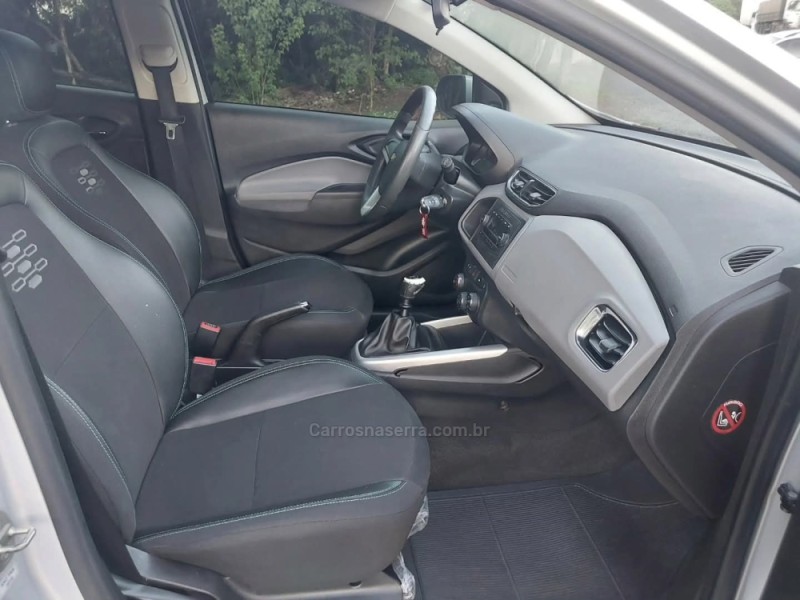 ONIX 1.0 MPFI LT 8V FLEX 4P MANUAL - 2019 - ENCANTADO
