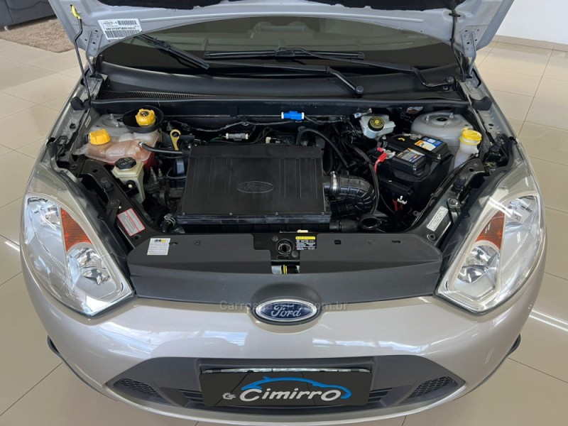 FIESTA 1.6 MPI CLASS HATCH 8V FLEX 4P MANUAL - 2011 - TAQUARA