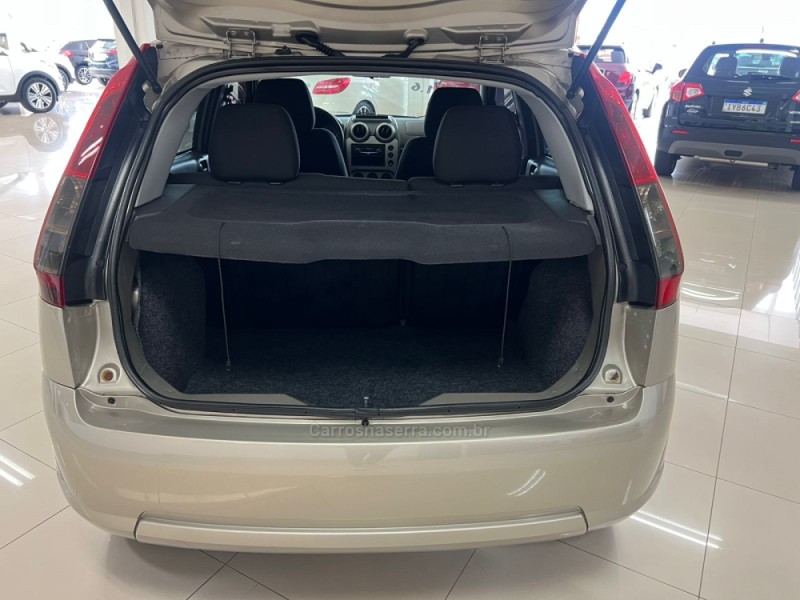 FIESTA 1.6 MPI CLASS HATCH 8V FLEX 4P MANUAL - 2011 - TAQUARA