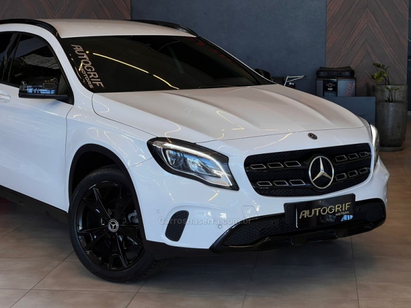 GLA 200 1.6 CGI ADVANCE 16V TURBO FLEX 4P AUTOMÁTICO - 2019 - CAMPO BOM