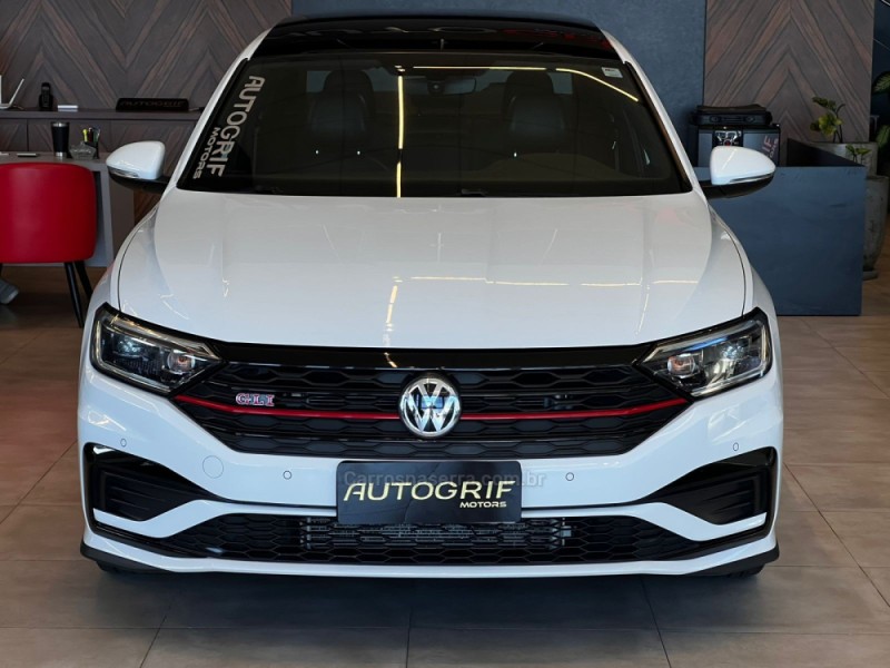 JETTA 2.0 16V TSI GLI 350 GASOLINA 4P AUTOMÁTICO - 2020 - CAMPO BOM