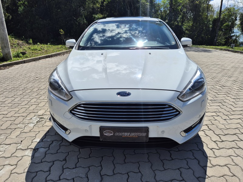 FOCUS 2.0 TITANIUM FASTBACK 16V FLEX 4P AUTOMÁTICO - 2016 - BENTO GONçALVES