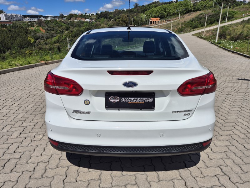 FOCUS 2.0 TITANIUM FASTBACK 16V FLEX 4P AUTOMÁTICO - 2016 - BENTO GONçALVES