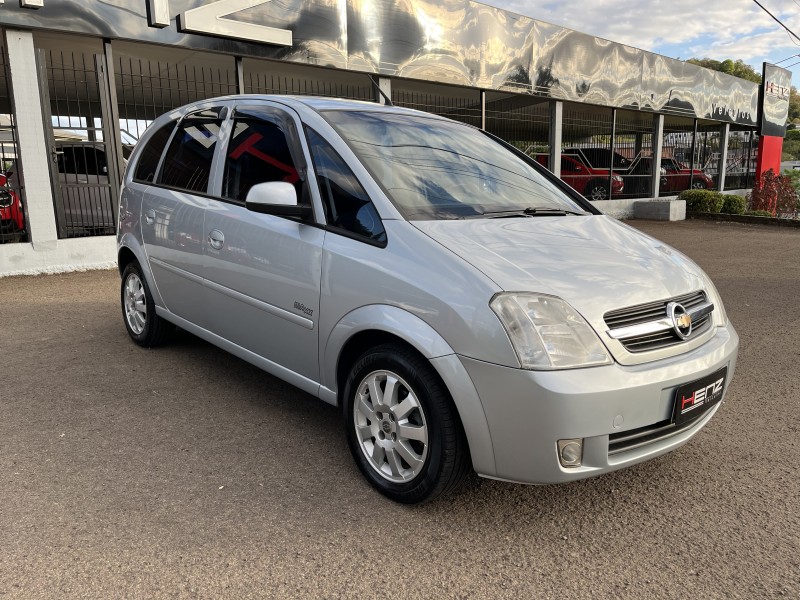 MERIVA 1.8 MPFI MAXX 8V FLEX 4P MANUAL - 2008 - BOM PRINCíPIO