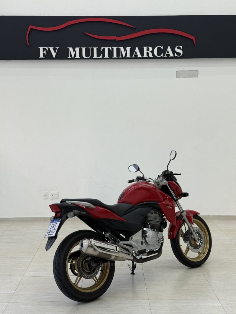 CB 300R ABS - 2015 - BENTO GONçALVES