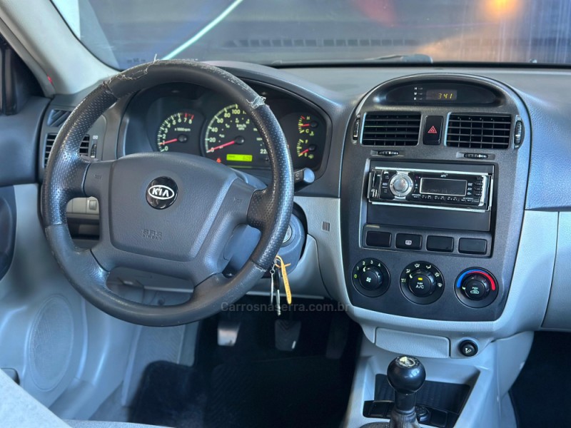 CERATO 1.6 E.213 SEDAN 16V GASOLINA 4P MANUAL - 2006 - NOVO HAMBURGO