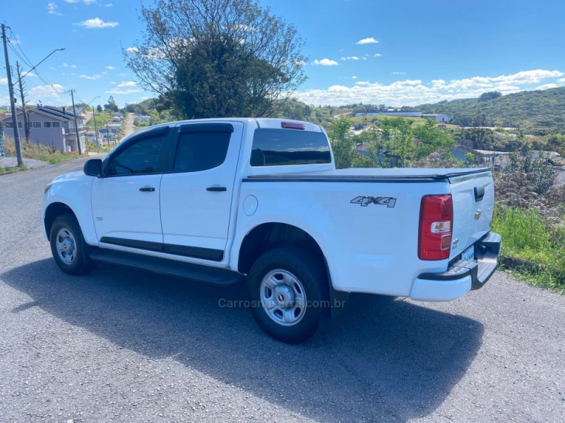 S10 2.8 LS 4X4 CD 16V TURBO DIESEL 4P MANUAL - 2020 - FLORES DA CUNHA