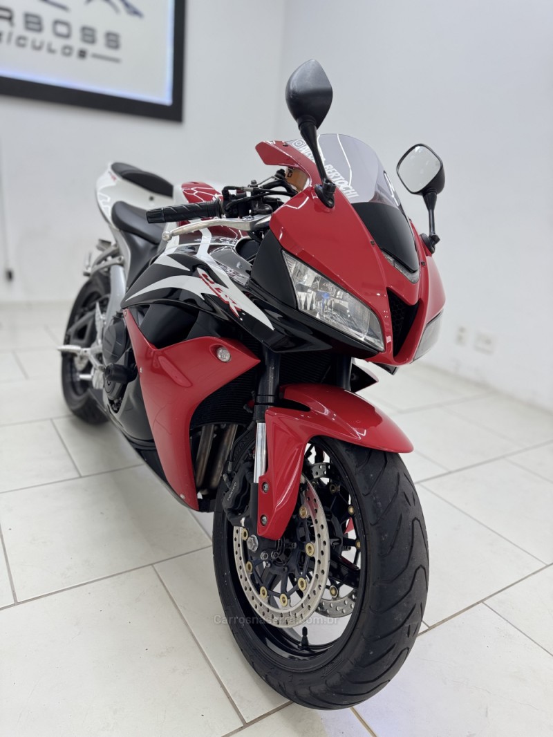 CBR 600RR ABS - 2008 - CAXIAS DO SUL