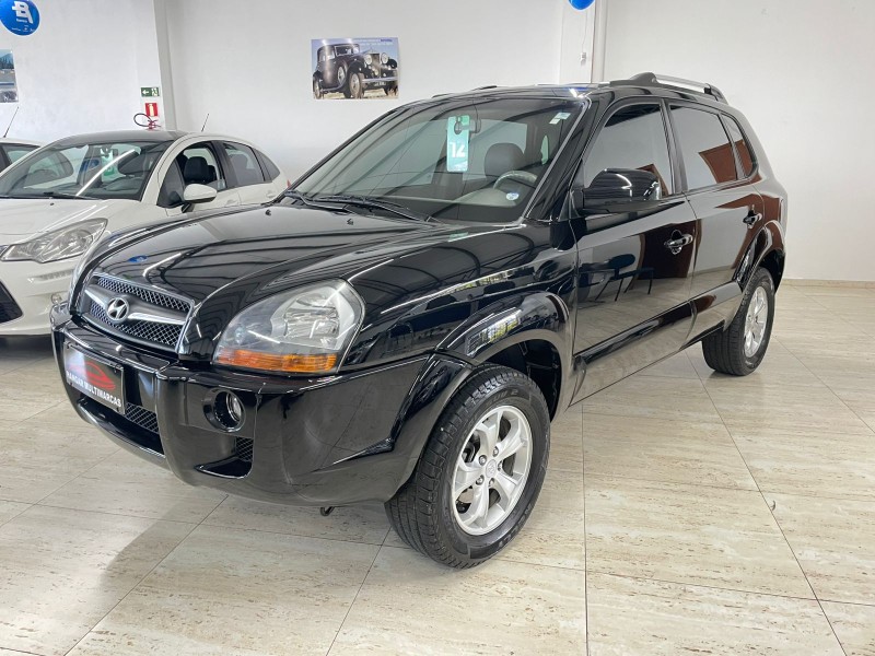 TUCSON 2.0 MPFI GLS 16V 143CV 2WD FLEX 4P AUTOMÁTICO - 2012 - CAXIAS DO SUL