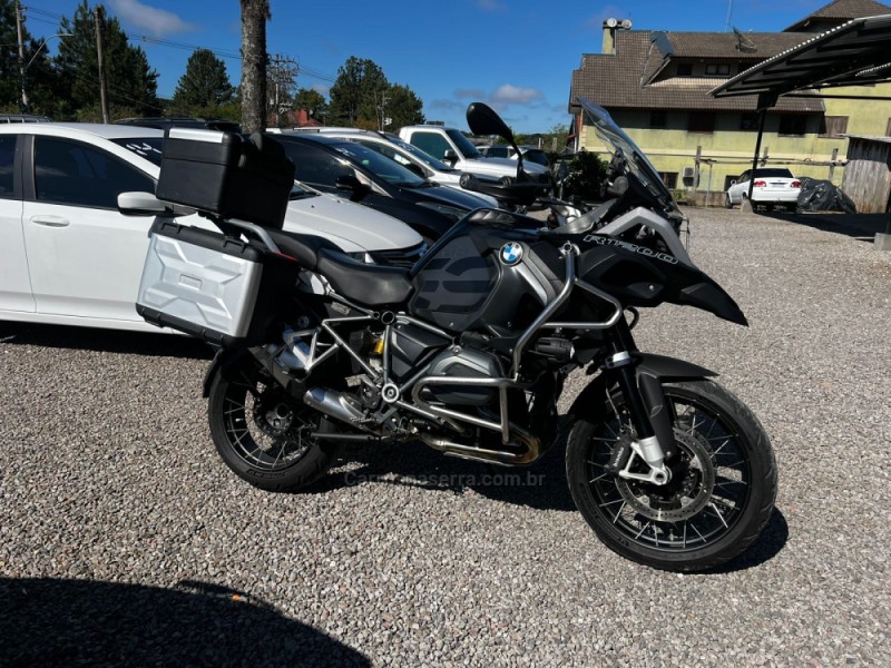 R 1200 GS TRIPLE BLACK - 2017 - CANELA