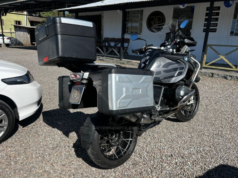 R 1200 GS TRIPLE BLACK - 2017 - CANELA