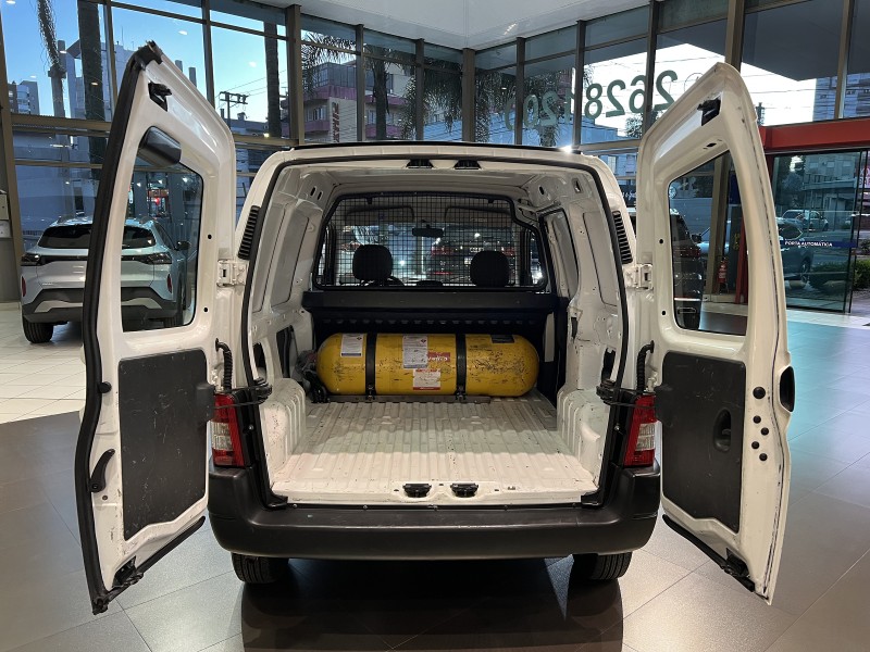 BERLINGO 1.6 BERLINGO FURGÃO 16V FLEX 4P MANUAL - 2019 - FARROUPILHA