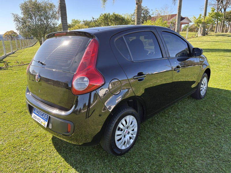 PALIO 1.4 MPI ATTRACTIVE 8V FLEX 4P MANUAL - 2013 - FARROUPILHA