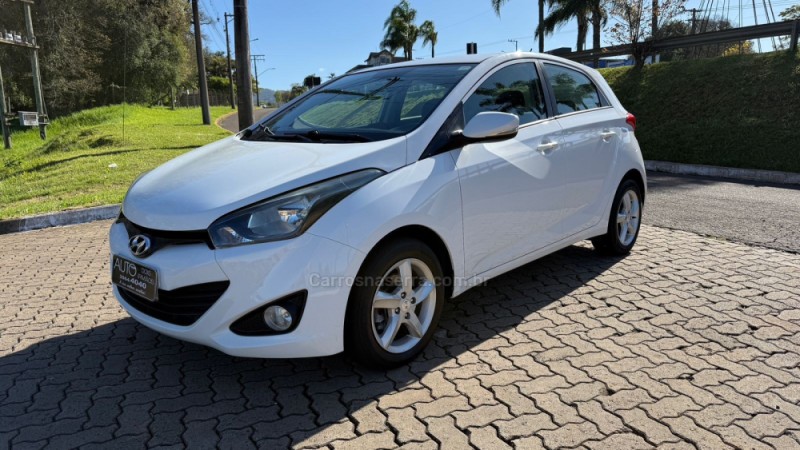HB20 1.0 COMFORT 12V FLEX 4P MANUAL - 2015 - DOIS IRMãOS