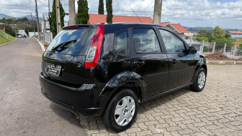 FIESTA 1.6 MPI CLASS HATCH 8V FLEX 4P MANUAL - 2013 - DOIS IRMãOS