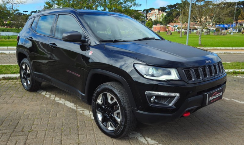 COMPASS 2.0 16V DIESEL TRAILHAWK 4X4 AUTOMÁTICO - 2017 - CANELA
