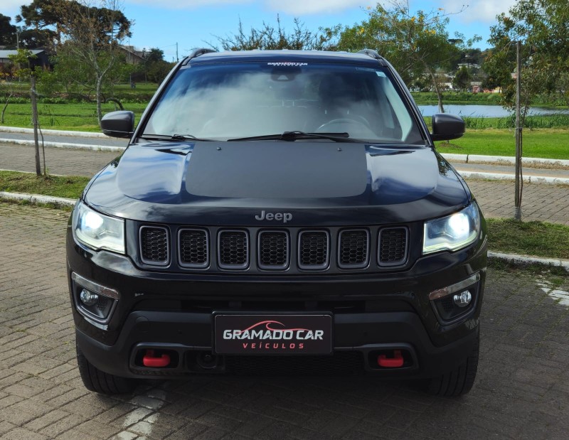 COMPASS 2.0 16V DIESEL TRAILHAWK 4X4 AUTOMÁTICO - 2017 - CANELA