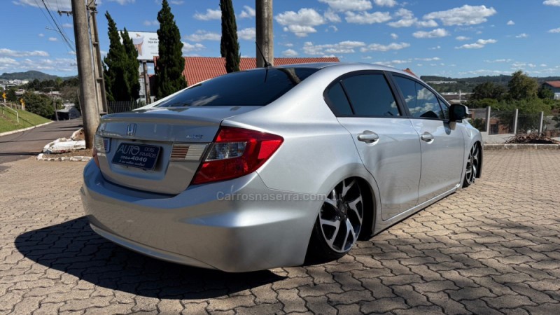 CIVIC 1.8 LXS 16V FLEX 4P MANUAL - 2014 - DOIS IRMãOS