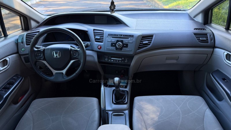 CIVIC 1.8 LXS 16V FLEX 4P MANUAL - 2014 - DOIS IRMãOS