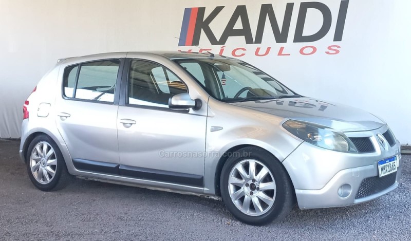 SANDERO 1.6 EXPRESSION 8V FLEX 4P MANUAL