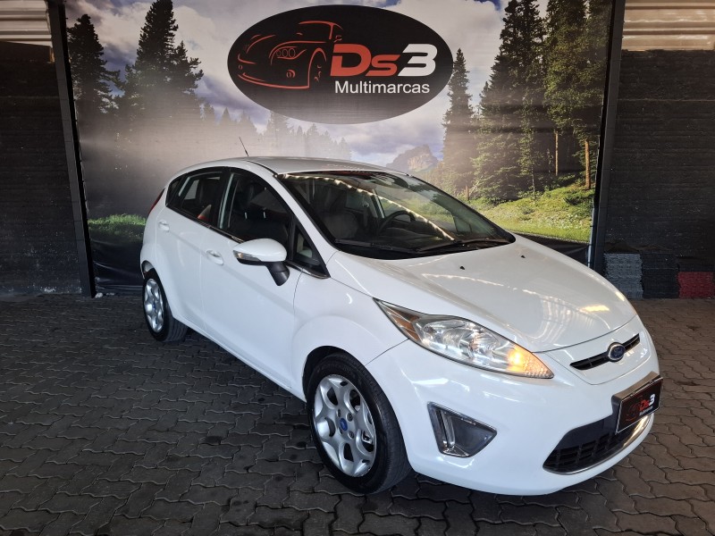 FIESTA 1.6 SE HATCH PLUS 16V FLEX 4P MANUAL - 2012 - CAXIAS DO SUL