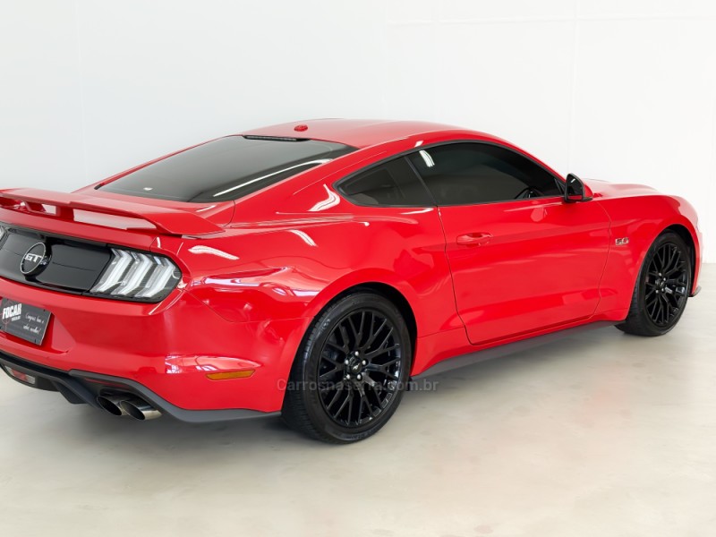 MUSTANG 5.0 GT PREMIUM COUPÉ V8 32V GASOLINA 2P AUTOMÁTICO - 2018 - CAXIAS DO SUL