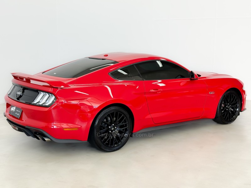 MUSTANG 5.0 GT PREMIUM COUPÉ V8 32V GASOLINA 2P AUTOMÁTICO - 2018 - CAXIAS DO SUL