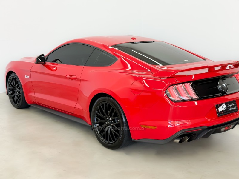 MUSTANG 5.0 GT PREMIUM COUPÉ V8 32V GASOLINA 2P AUTOMÁTICO - 2018 - CAXIAS DO SUL