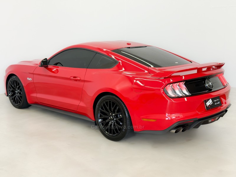 MUSTANG 5.0 GT PREMIUM COUPÉ V8 32V GASOLINA 2P AUTOMÁTICO - 2018 - CAXIAS DO SUL