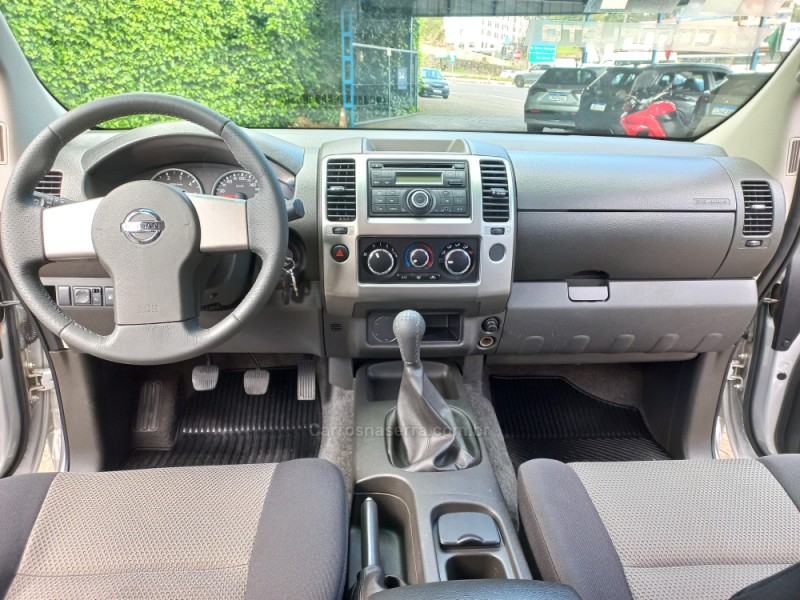 FRONTIER 2.5 SV ATTACK 4X2 CD TURBO ELETRONIC DIESEL 4P MANUAL - 2014 - CAXIAS DO SUL