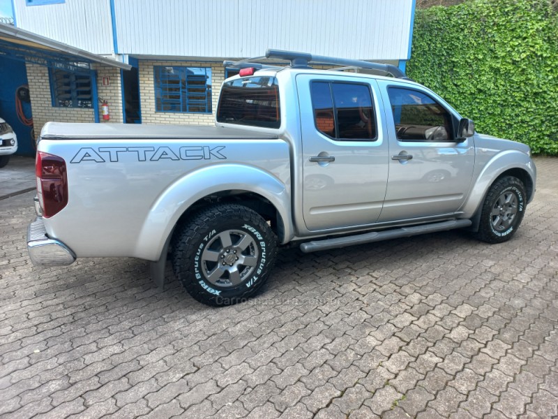 FRONTIER 2.5 SV ATTACK 4X2 CD TURBO ELETRONIC DIESEL 4P MANUAL - 2014 - CAXIAS DO SUL