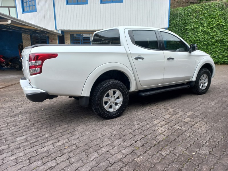 L200 TRITON 2.4 16V TURBO DIESEL SPORT HPE TOP CD 4P 4X4 AUTOMÁTICO - 2018 - CAXIAS DO SUL