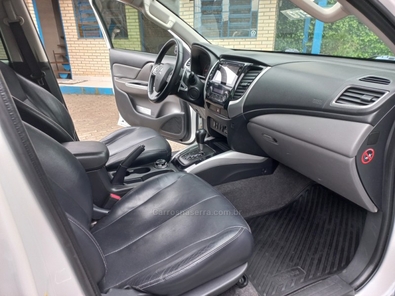 L200 TRITON 2.4 16V TURBO DIESEL SPORT HPE TOP CD 4P 4X4 AUTOMÁTICO - 2018 - CAXIAS DO SUL