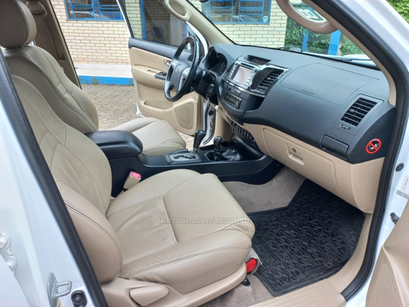 HILUX SW4 3.0 SRV 4X4 16V TURBO INTERCOOLER DIESEL 4P AUTOMÁTICO - 2015 - CAXIAS DO SUL