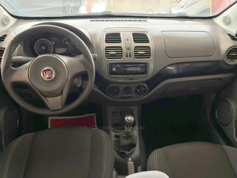 GRAND SIENA 1.6 MPI ESSENCE 16V FLEX 4P MANUAL - 2013 - IGREJINHA