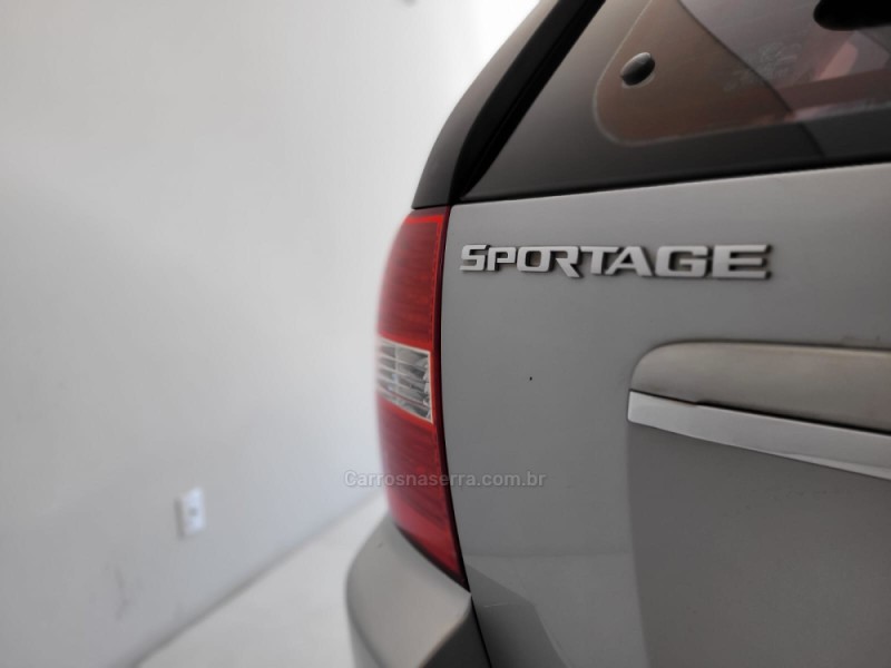SPORTAGE 2.0 LX2 G2 4X2 16V GASOLINA 4P MANUAL - 2009 - CANELA